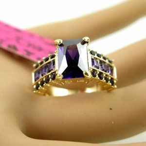 Gorgeous New Purple Crystal Betsey Johnson Ring